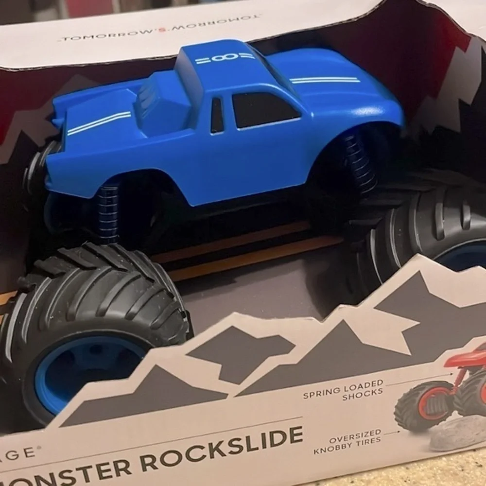 Brand New Sharper Image Remote Control Mini Monster Truck Rockslide Blue Toy
